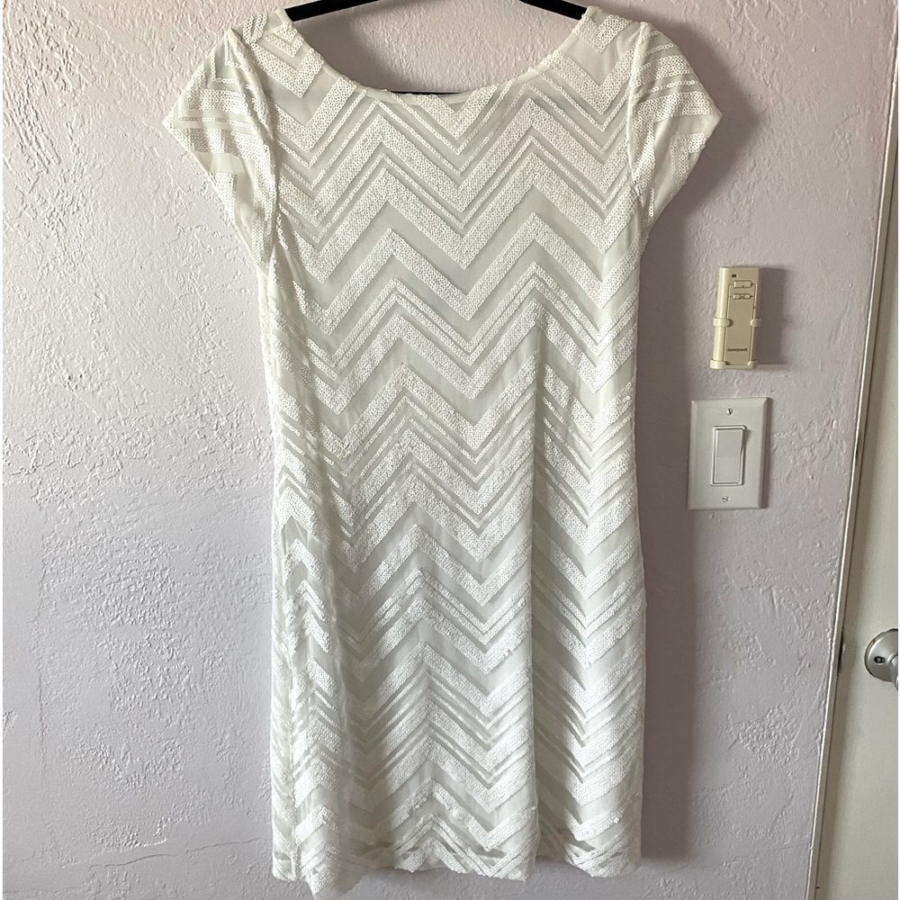 White House Black Market Gorgeous Dress
